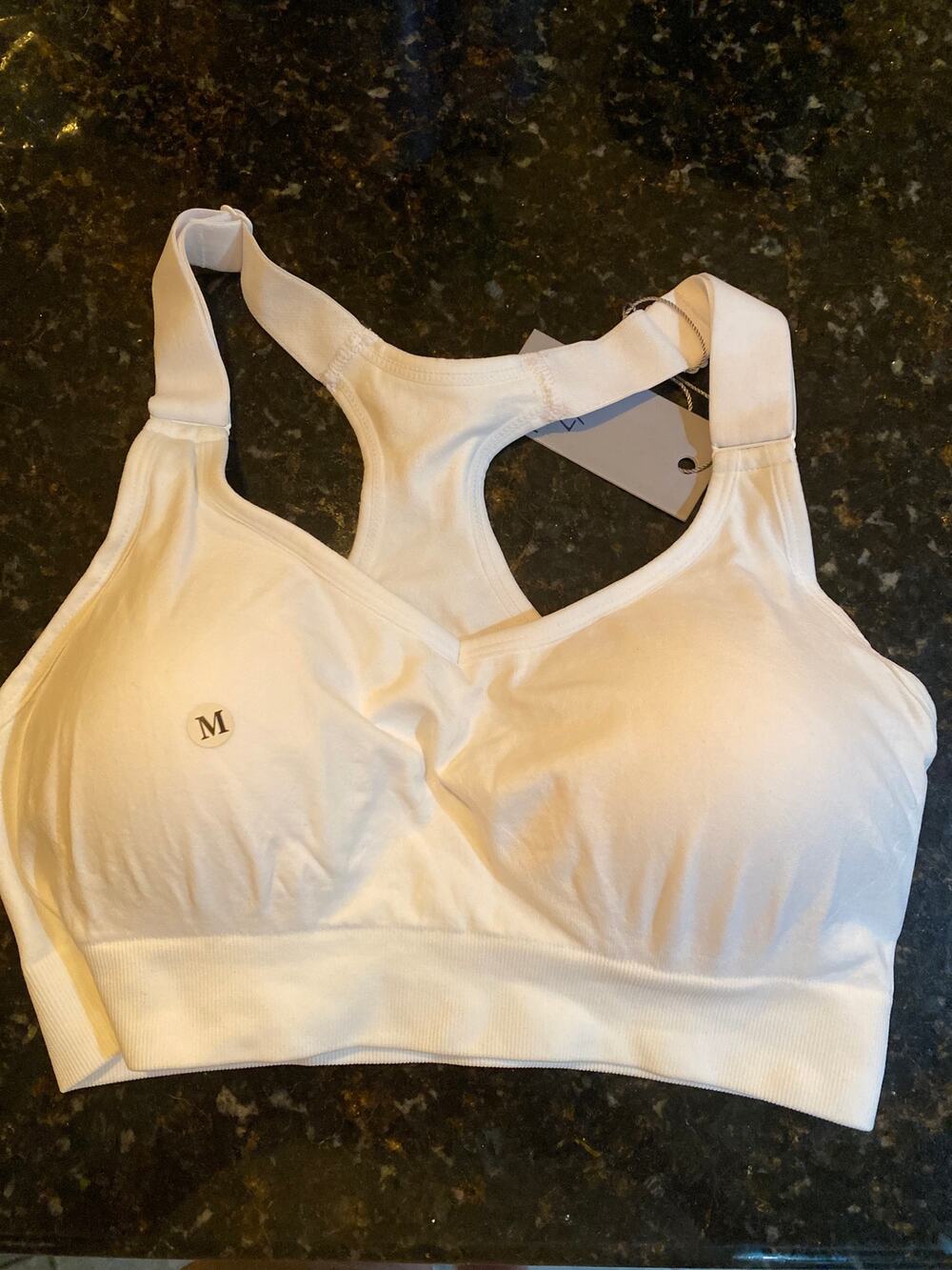 FITTIN Padded Seamless Racerback Sports Bra White Size M Gym Yoga Fitness NWT
